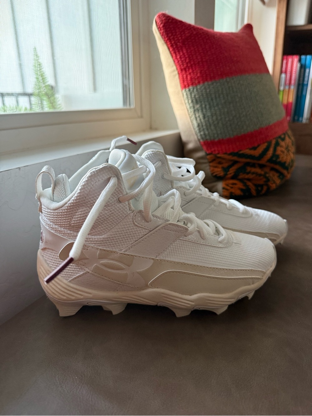 Under Armor Football cleats
